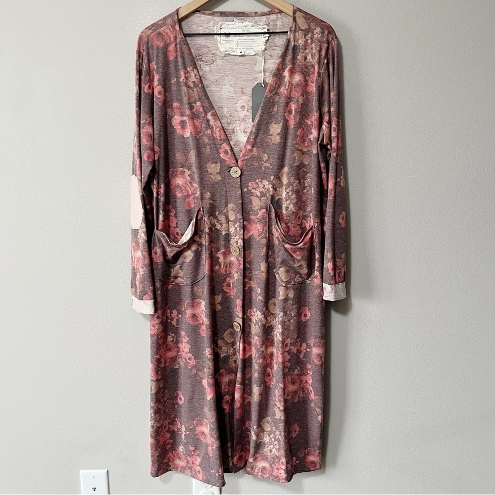 Farmhouse Frocks NWT Pink Floral Print Blossom Sweater Button Front Kimono Sz M